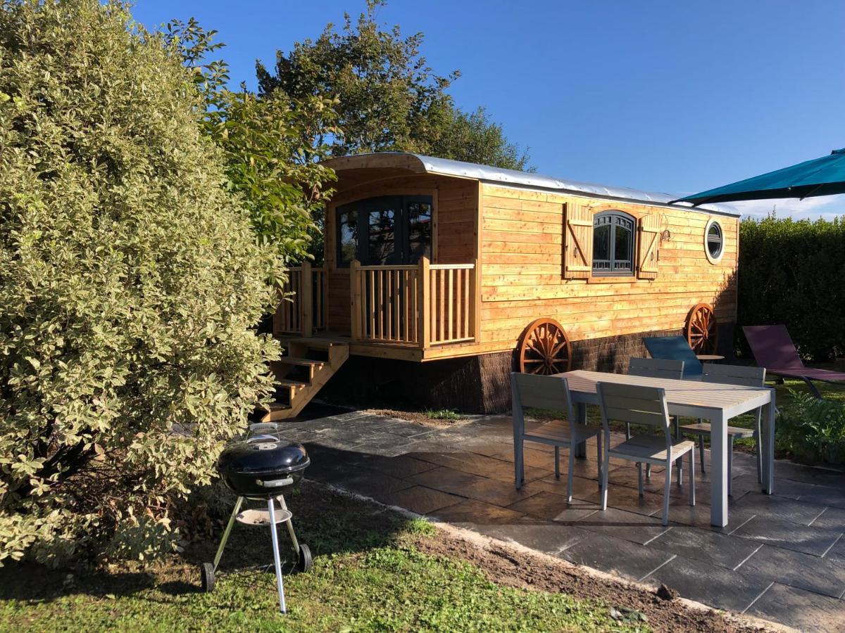 Roulotte Gites O Bien-Etre Massage Spa Sejour Bien-Etre En Hebergement Insolite Roulotte Karantez Ou En Gites Melon Ou Yock A 800 M Des Plages Maison D'Hote Drogou Porspoder Dış mekan fotoğraf